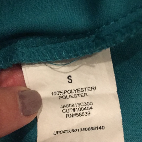 Dress - Picture 4 of 4